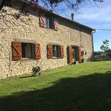 Gites Le Verdoyer * Saint-Saud-Lacoussière